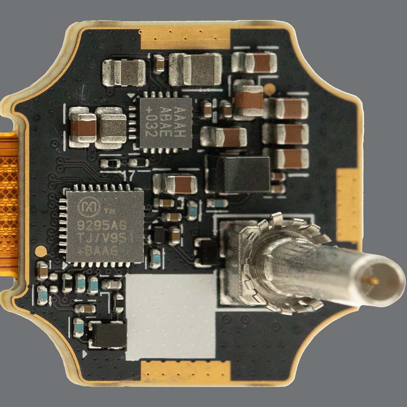  HDR CMOS SENSOR